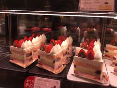 -巴黎贝甜(大宁国际商业广场店)