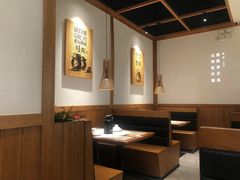 卡座-江渔儿酸菜鱼·拔草餐厅(虎门君乐汇店)