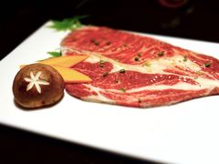 -山川小町·极番烧肉(新地假日广场店)