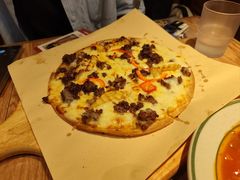 -玛格萝妮比萨屋(陆家浜路店)