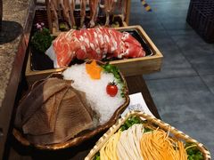 -湊湊火锅·茶憩(新中关购物中心店)
