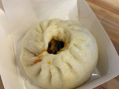 -凤起龙游老面包子(凯德晶品店)