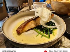 慢烤三文鱼-LES ELITES 英集荟(南京西路店)