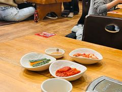 萝卜-喇喇排骨火锅·传统韩式脊骨汤(望京西园总店)
