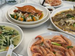 -健跳小海鲜(人民路店)
