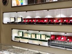 -奢物·巴黎站奢侈品回收寄售