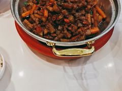 -红渡小香·牛肉麻辣香锅(车站南路店)