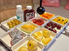 -涨巢·潮玩水疗局