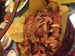 特色大鹅-闯关东东北农家菜(崂山石老人店)