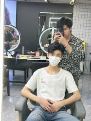 -藤野造型烫发染发