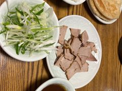 -李连贵酒家熏肉大饼(昆明街店)