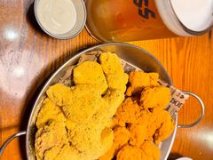 -BHC炸鸡(明洞总店)