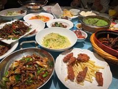 -侬佳蒸菜馆(听潮店)