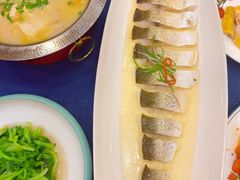 -御沪沪味园.融合菜.海鲜(斜土路店)