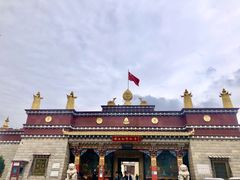-噶丹松赞林寺
