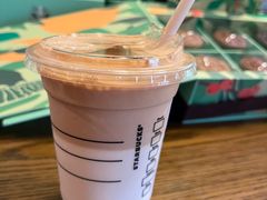 -星巴克(深圳宝安泰华店)