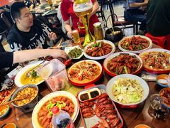 -川流不息·地道川菜·小龙虾(松东路店)