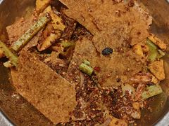 -嘎嘎鸭下巴·爆辣干锅(明教寺店)