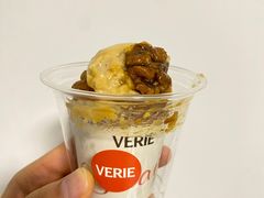 -VERIE BAKEHOUSE