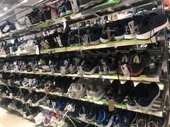 -探路者工厂店(宏福科技园店)
