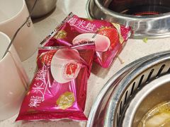 -龍歌自助小火锅(市南金茂湾店)