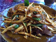 春笋腊肉-苗湘食府(十年店)