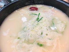 牛肉雪浓汤-神仙雪浓汤(明洞店)