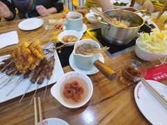 -洪忠涮烤王(嵩山路店)