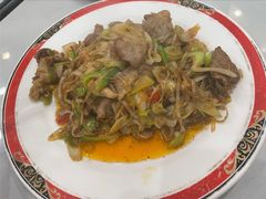 葱爆羊肉-小实惠嘉(威海路店)