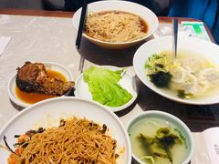 -松鹤面馆·古法焖肉面(观前店)