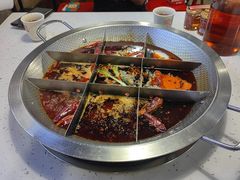 -厂花素芬九宫格火锅(银泰店)