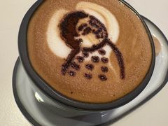 -潮一不贰·法式甜品·生日蛋糕·西式简餐(外滩店)