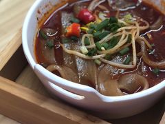 -怪物的冰与火(天虹商场中山路店)