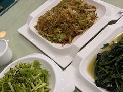 -东四民芳餐厅(世茂工三店)