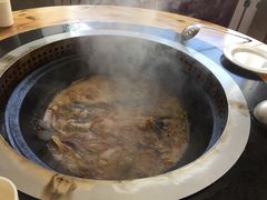 -粘豆包柴火铁锅炖