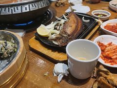 -喇喇排骨火锅·传统韩式脊骨汤(望京西园总店)