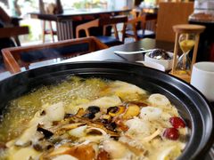 -野菌皇海景野生菌火锅(滨海大道店)