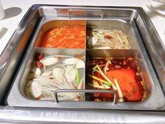 -旺龙巷重庆脆毛肚火锅·潜山扛把子店(潜山商业街店)