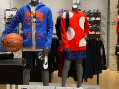 -NIKE武汉品牌体验店