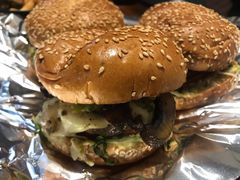 -The Habit Burger Grill 哈比特汉堡(爱琴海店)