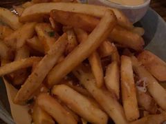 -斯普汇生蚝牛排馆(中骏世界城店)