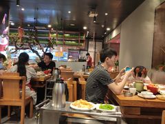 -潮火锅·麻辣牛肉火锅(观音桥方圆·LIVE店)