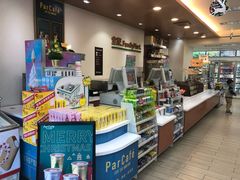 -全家便利店(南峰中心店)