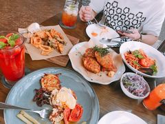 炸鸡-ROAST coffee & eatery