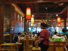 大堂-一斗火锅·招财羊毛肚(泰吉滨江店)