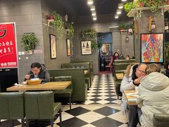 大堂-愉肴麻辣香锅(中山路店)
