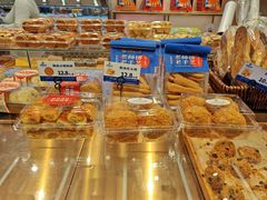 -昆明冠生园·蛋糕·面包(朗悦湾店)