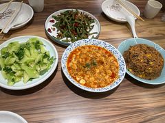 -九转小磨·非遗东北菜(万达广场店)