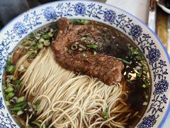 -伟记奥面馆(养育巷店)