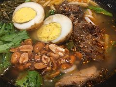 -桂在香知桂林米粉(红博中央公园店)